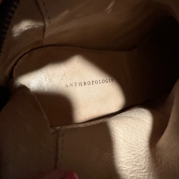 Anthropologie Anthro Joyeux Ankle Boots Sz 40 9.5
Green Motif Colorful rare shoe - Picture 7 of 13